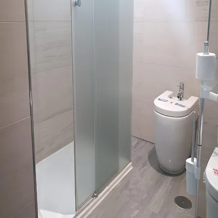 Апартаменты Near & Train Station *